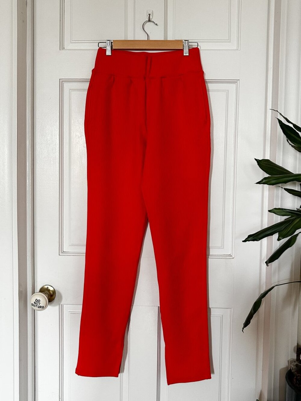AKIRA Red Ribbed Knit High Rise Tapered Pants Size L NWOT